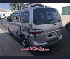Hyundai H1 Van surf