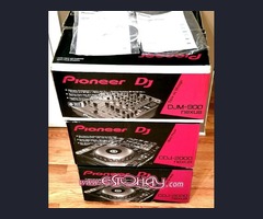 2x PIONEER  CDJ-2000 NEXUS,  + 1 PIONEER  DJM-900 NEXUS MIXER