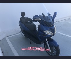 Vendo scooter por poco uso